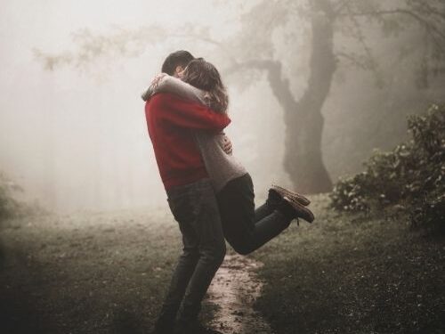 Bir Kişiye Bağımlı Olabilir Misiniz? 2024